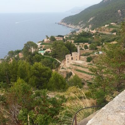 The tour around the island