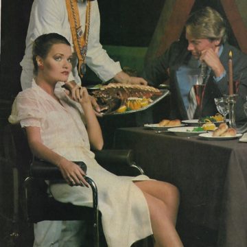 Restaurants Rely on Double Allocation of Tables