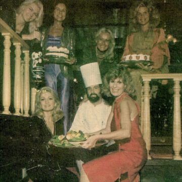 Surrounded by Beautiful, Wealthy Women, what a way to Cook!!