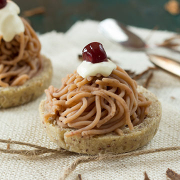 What are those funny sugar-sweet worms?