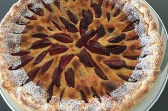 The early Plum harvest in Switzerland