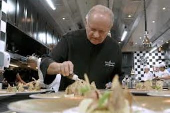 “A restaurant is not a church!”