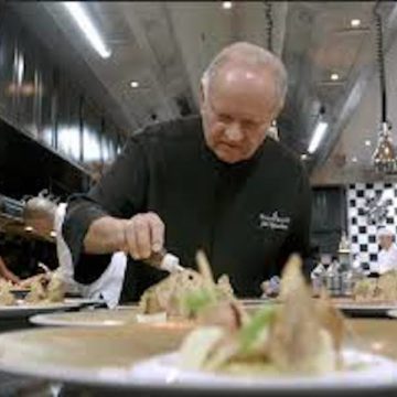 “A restaurant is not a church!”