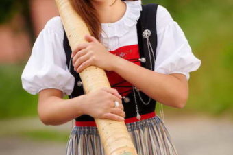 Swiss Alphorn Soloist Lisa Stroll