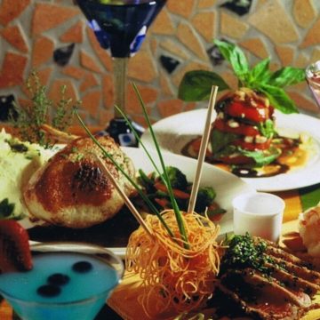 Short Story:  THE PLATE – DER TELLER