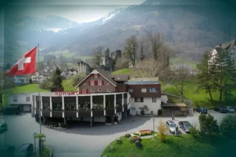 🏰 Wo Ritter wachten und heute Poulet knuspert – die Burgruine Attinghausen & die Pouletburg